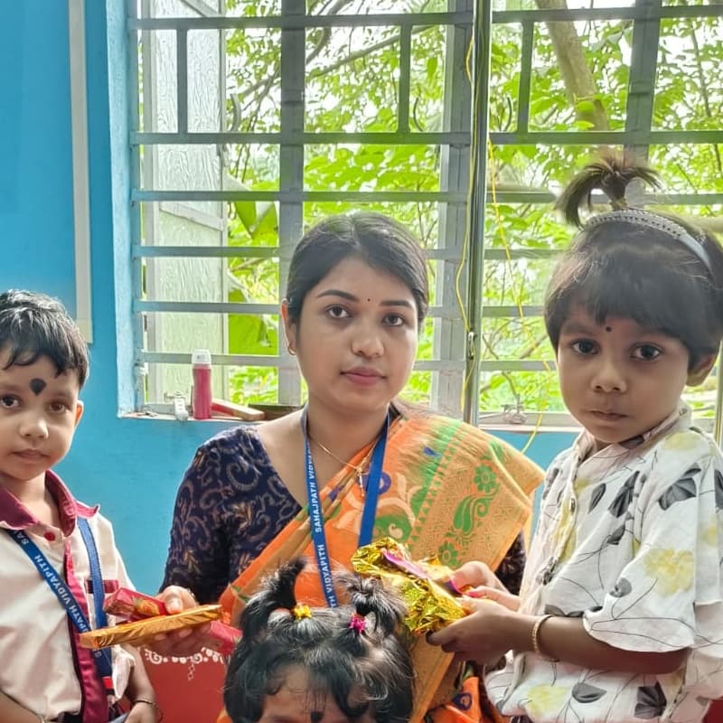 সহজপাঠ বিদ্যাপীঠ মুহূর্ত